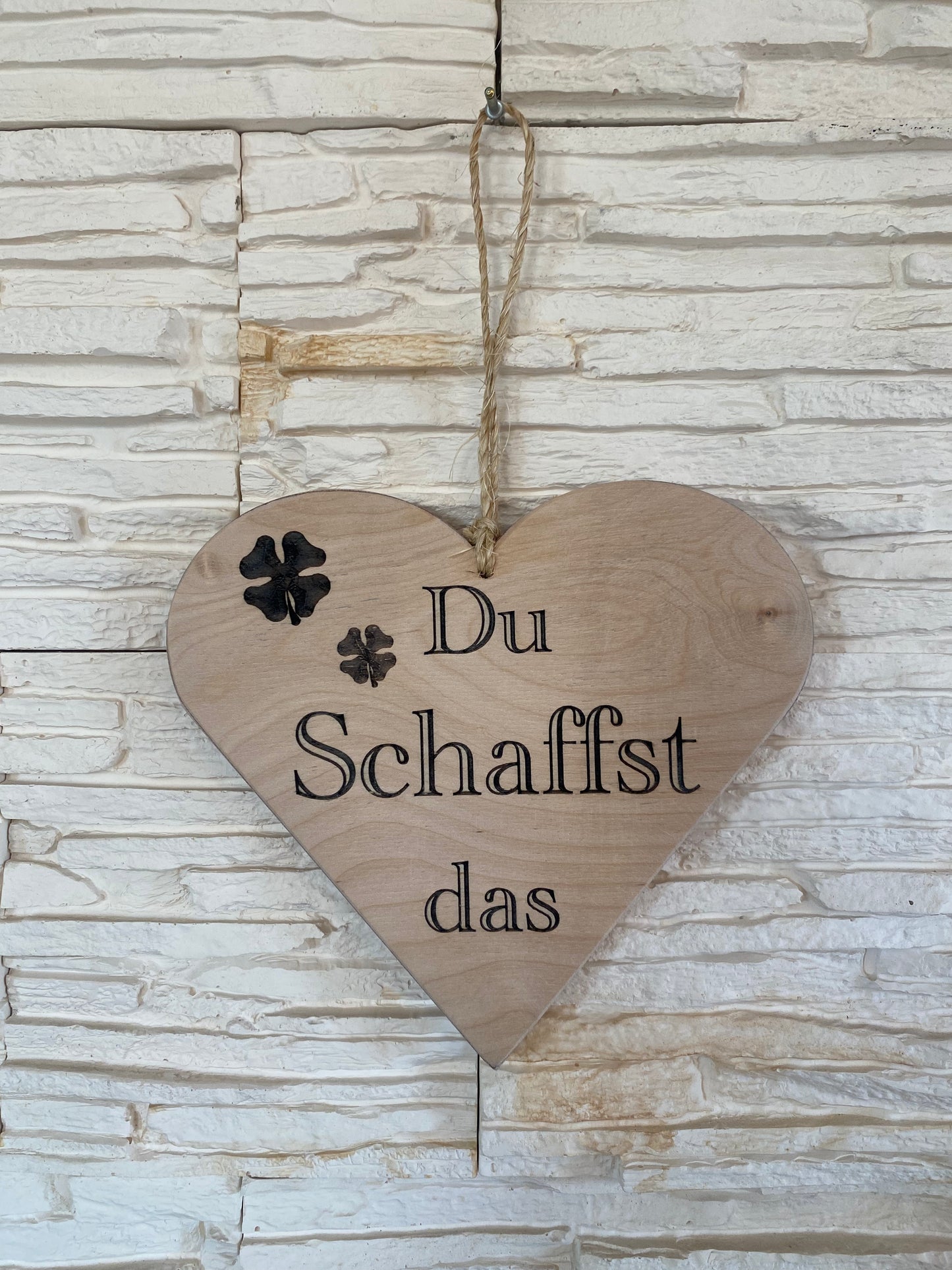 Holzherz zum Aufhängen